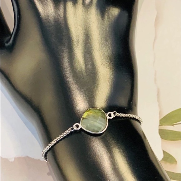 Labradorite Slider Bracelet - Picture 2 of 4